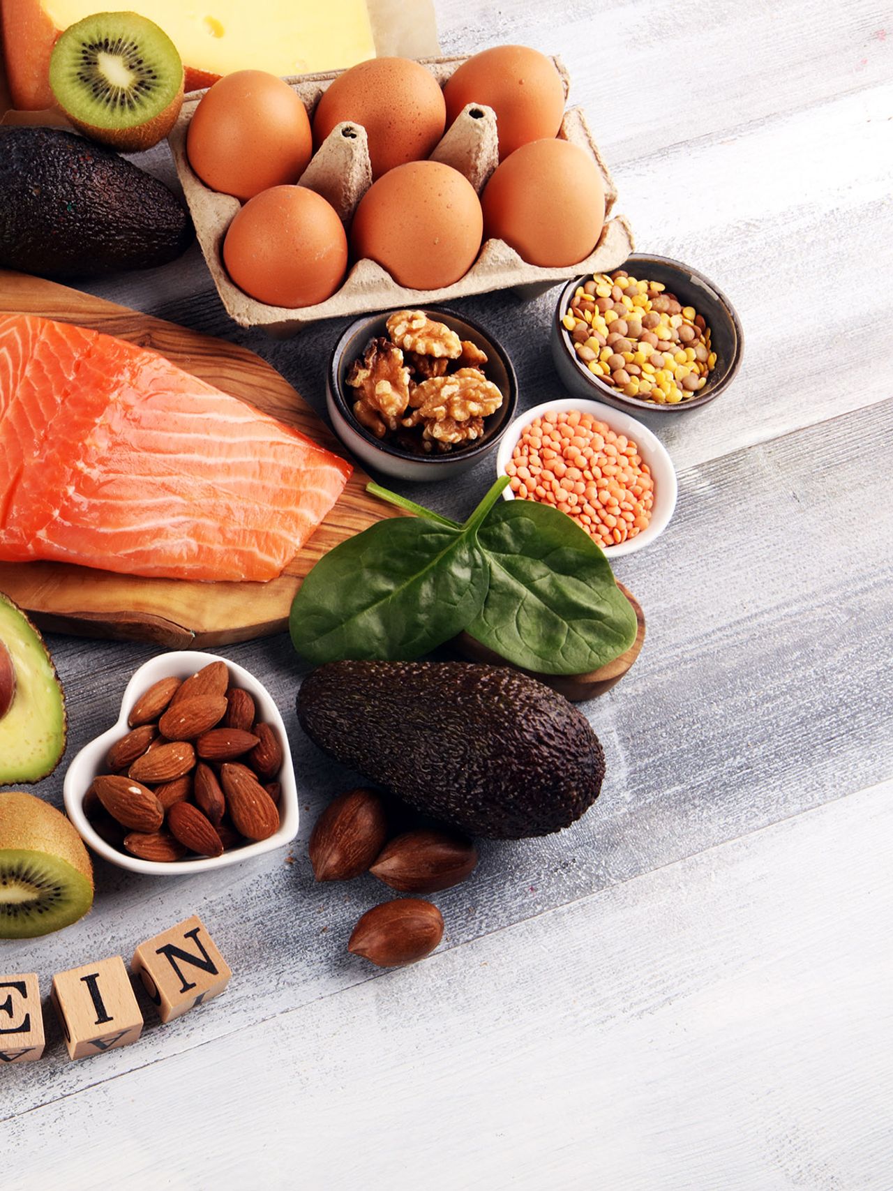 4 Superfoods for Hair Growth